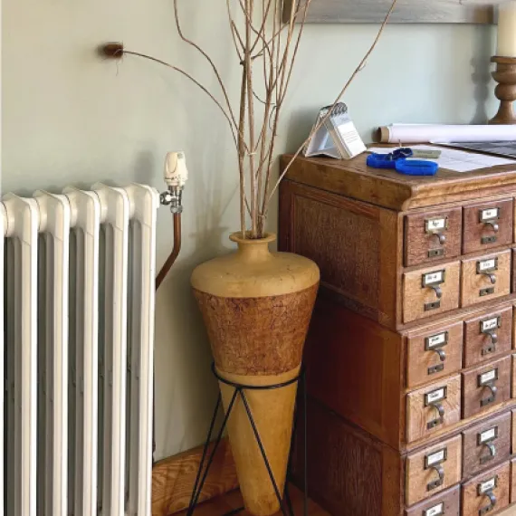 triangle plant stand