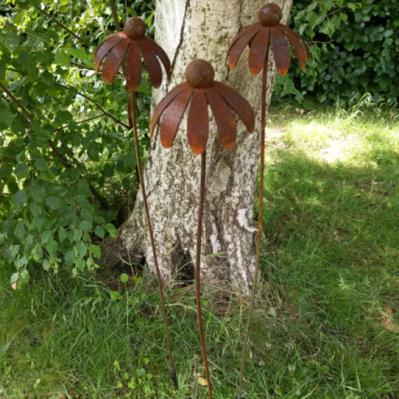 giant rusty rustic flower garden ornament sculpture art 