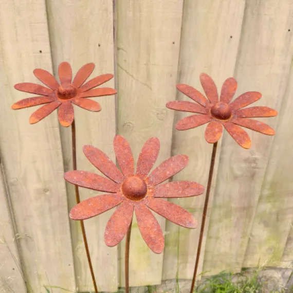 giant rusty rustic flower garden ornament sculpture art 