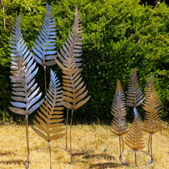 rustic metal ferns sculpture garden ornament rusty art